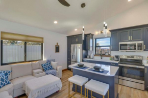 Mtn-View Tiny Home with Grill Near Skiing!